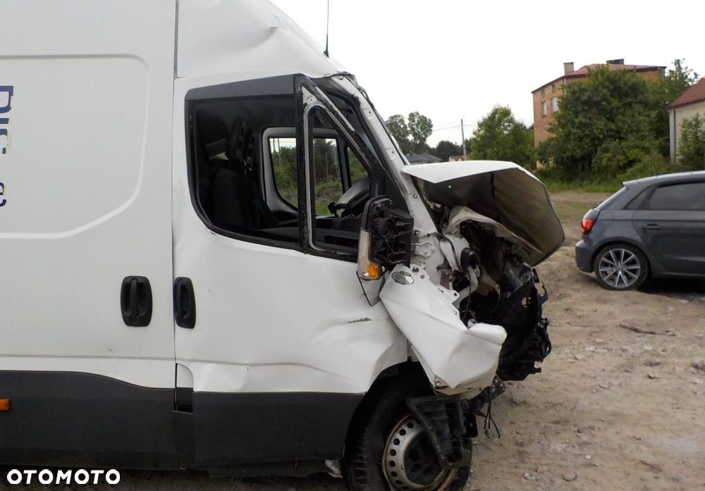 Iveco 35s16 - 18