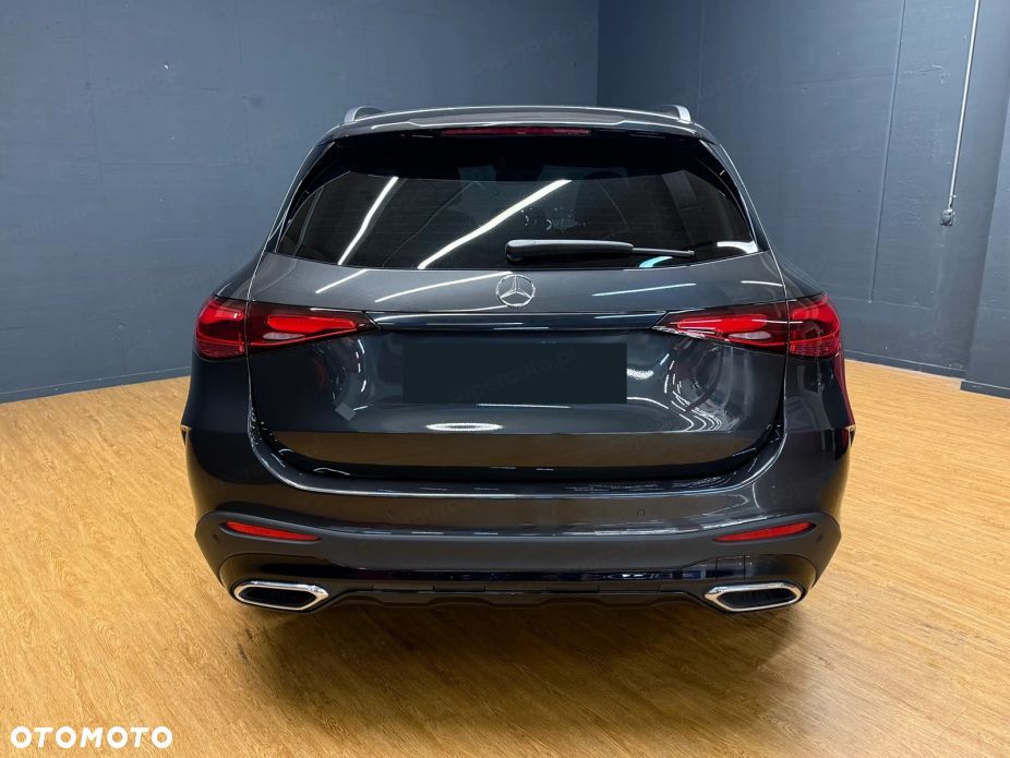 Mercedes-Benz GLC - 5