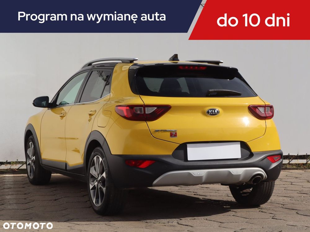 Kia Stonic - 6