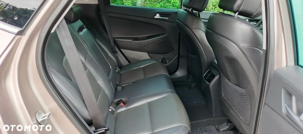 Hyundai Tucson 1.6 T-GDI TourdePologne 4WD DCT - 39