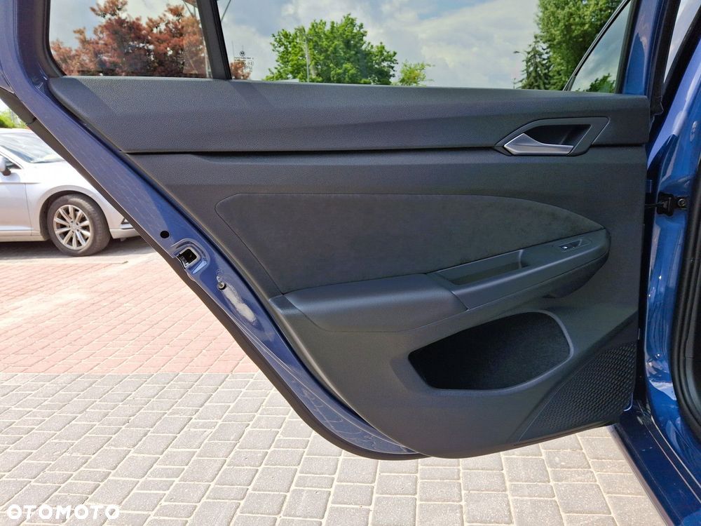 Volkswagen Golf - 13