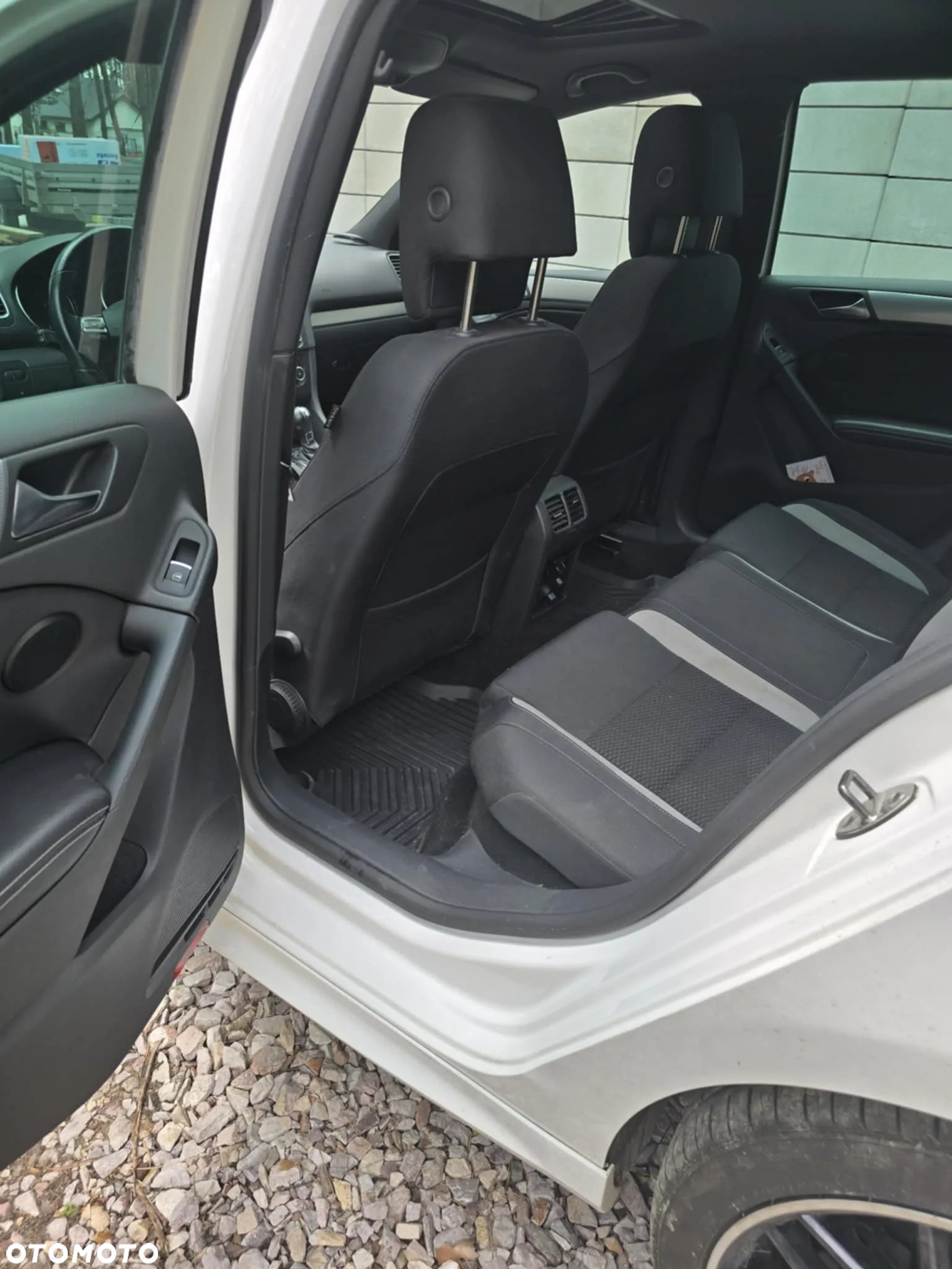 Volkswagen Golf VI 2.0 TSI 4Mot R DSG - 9