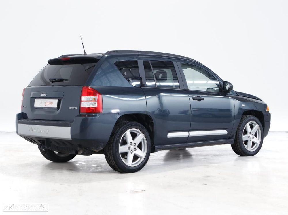 Jeep Compass - 2