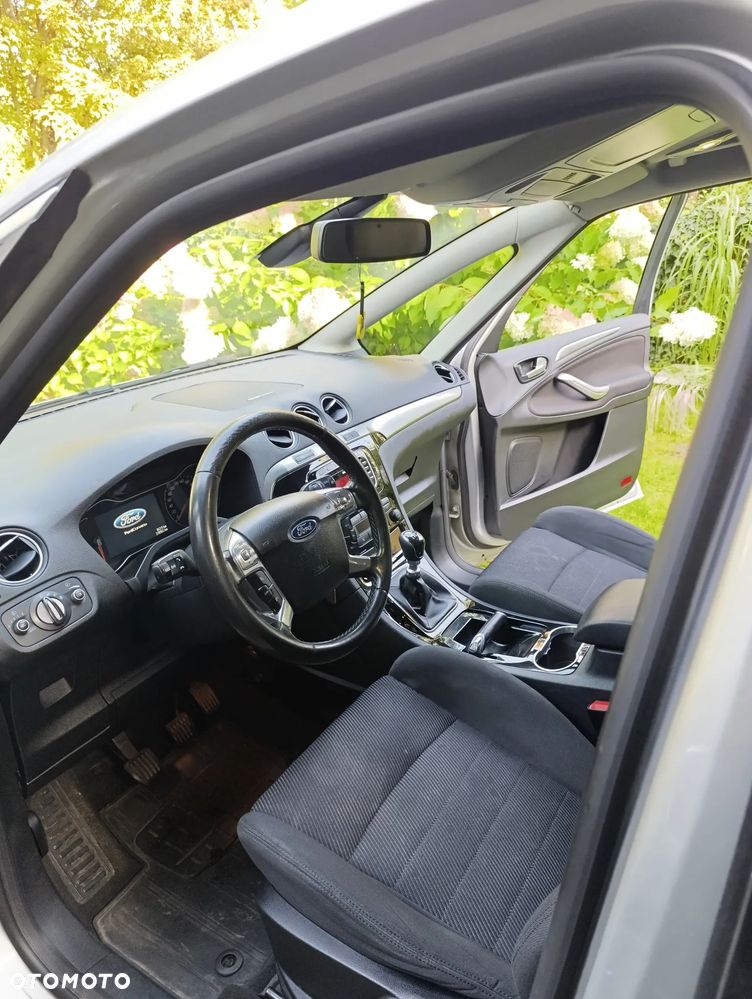Ford S-Max - 6