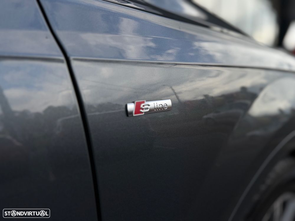 Audi Q7 3.0 TDI quattro tiptronic 7L - 16