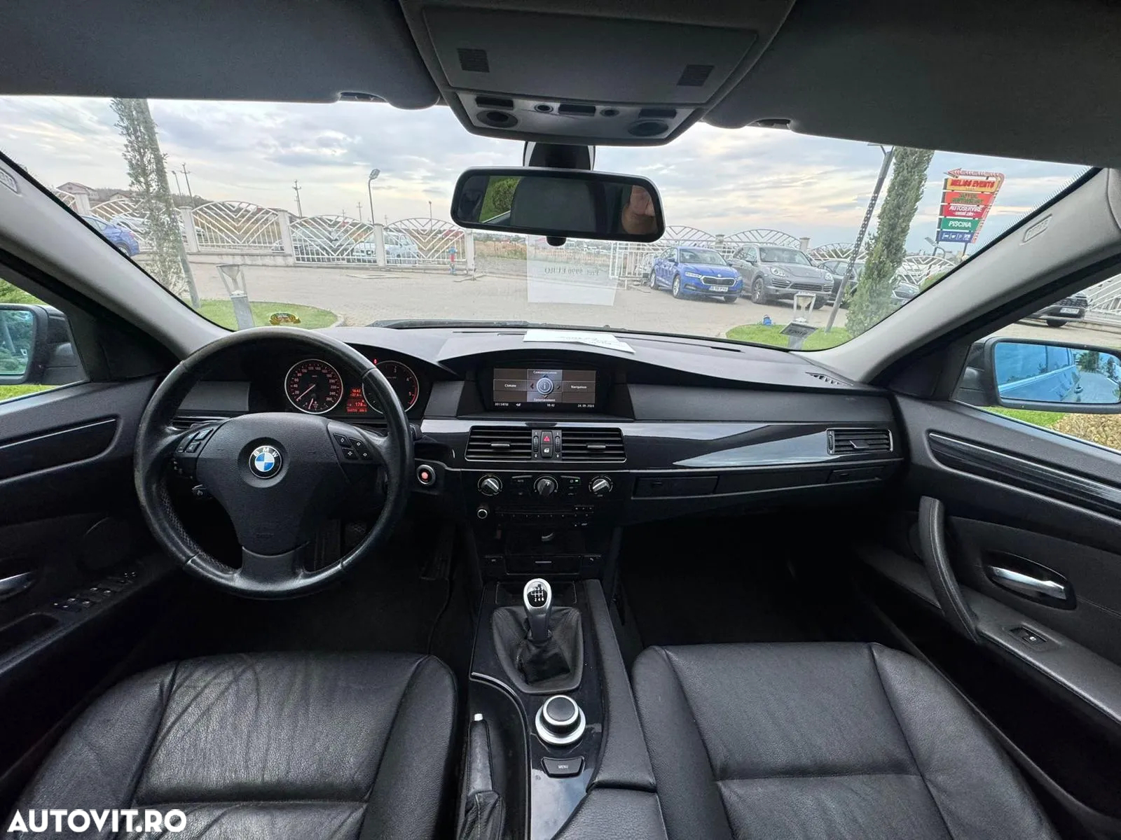 BMW Seria 5 520d - 7