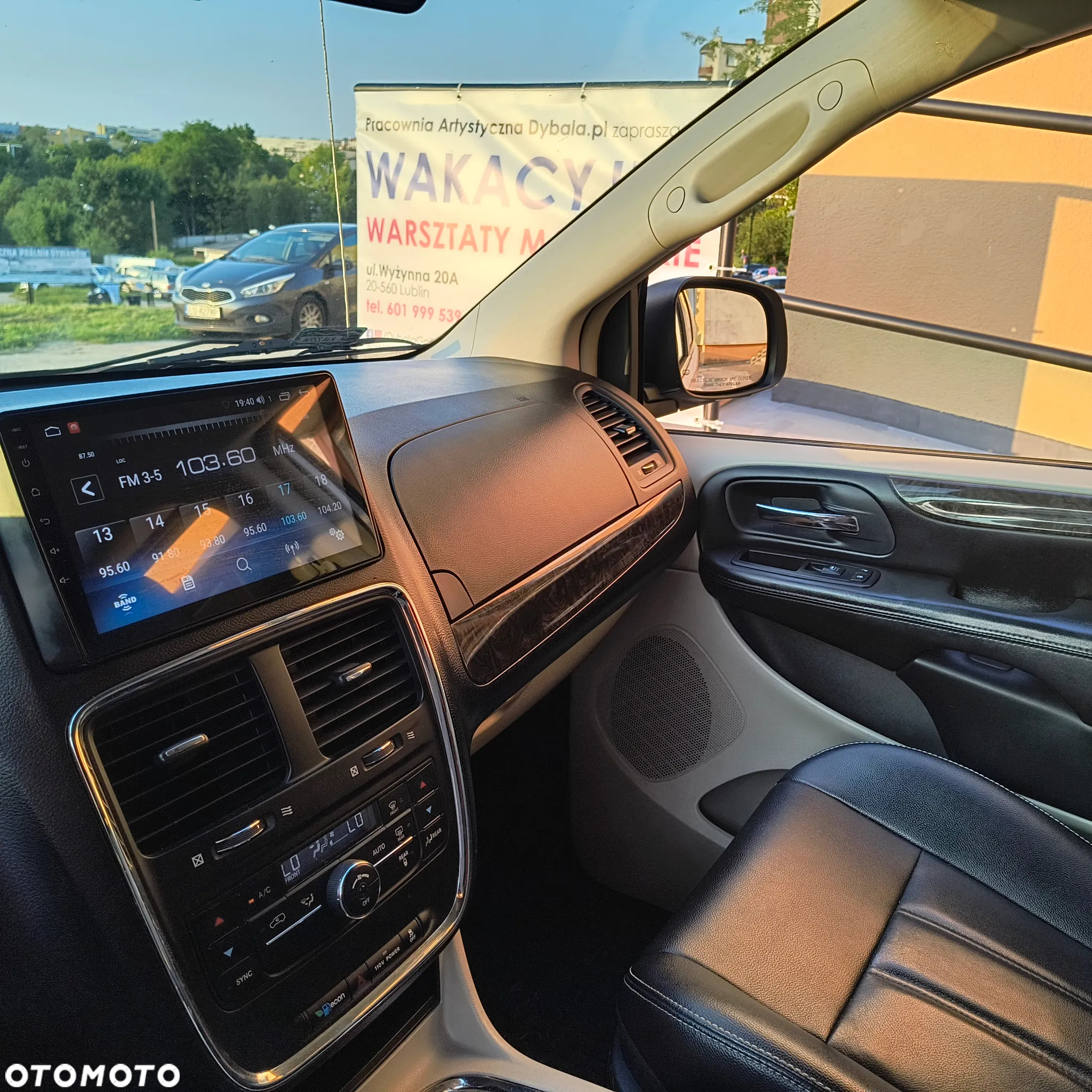Dodge Grand Caravan - 15