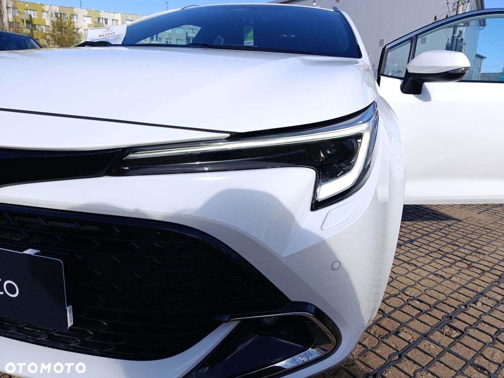 Toyota Corolla 1.8 Hybrid Style - 22