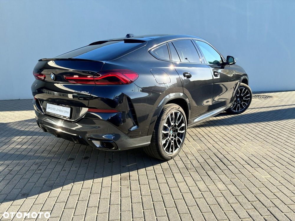 BMW X6M - 8