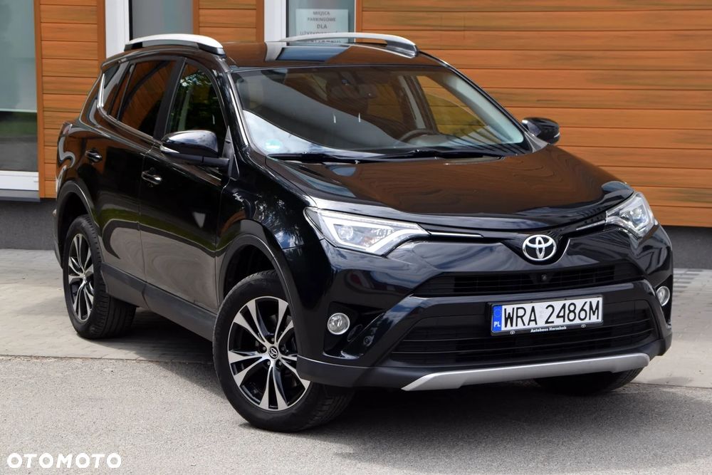 Toyota RAV4 2.0 D-4D 4x2 Start-Stop Executive - 3