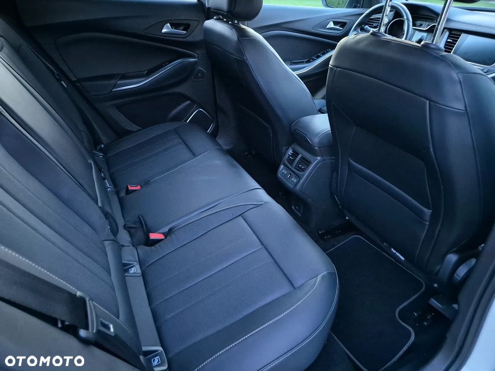 Opel Grandland X 2.0 CDTI Design Line S&S - 28
