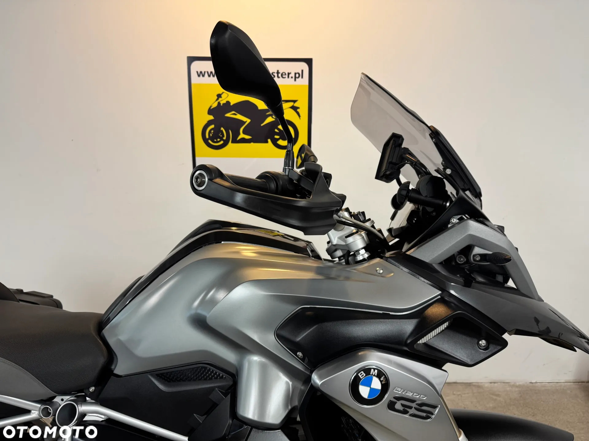 BMW R - 10