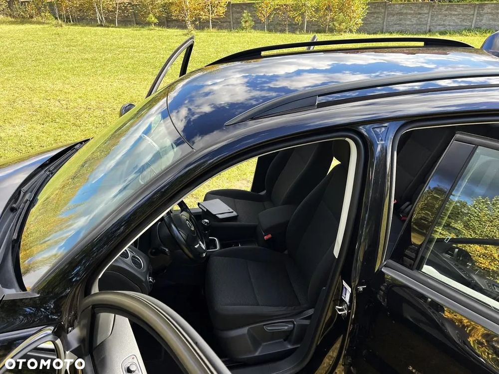 Volkswagen Tiguan - 5