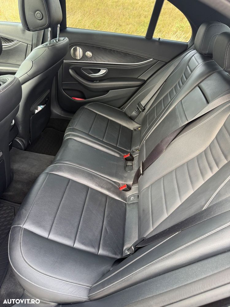 Mercedes-Benz E - 14