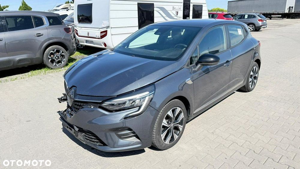 Renault Clio - 1