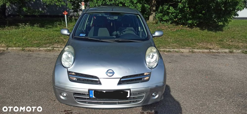 Nissan Micra - 1