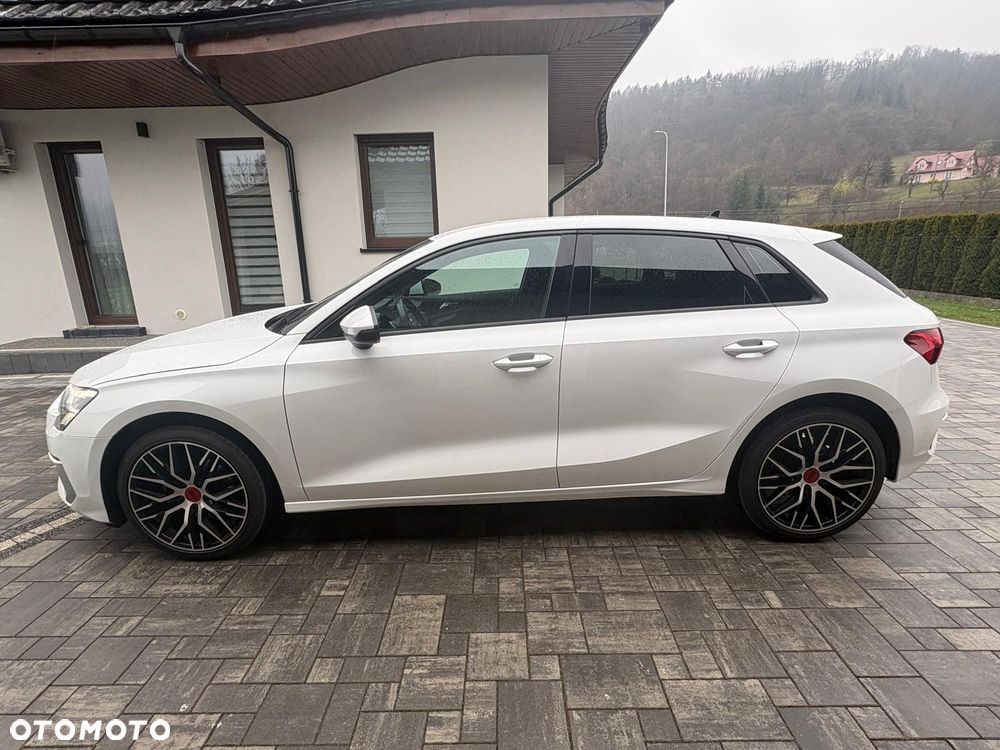 Audi A3 Sportback - 12