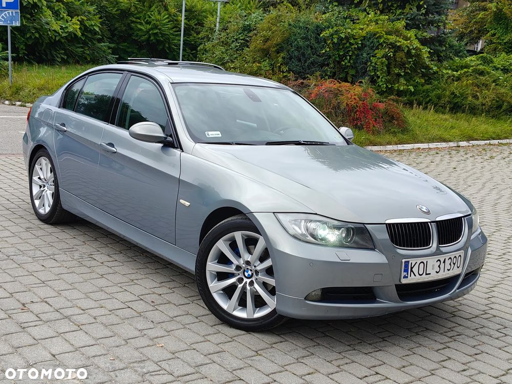 BMW Seria 5 520i - 5