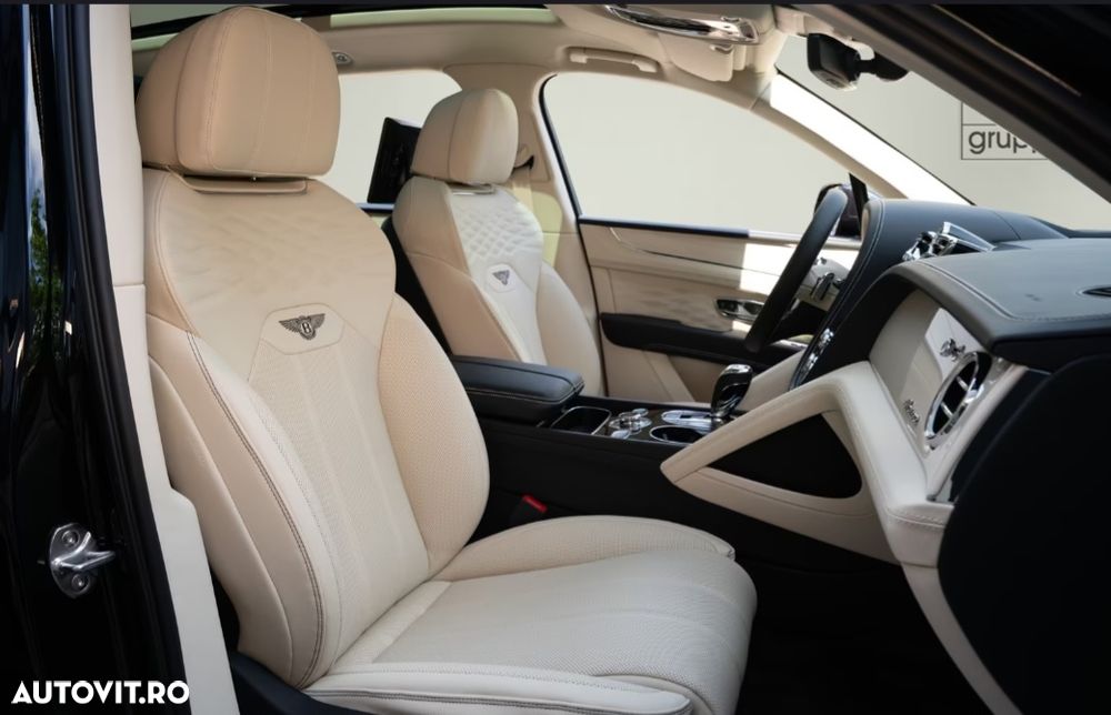 Bentley Bentayga - 10