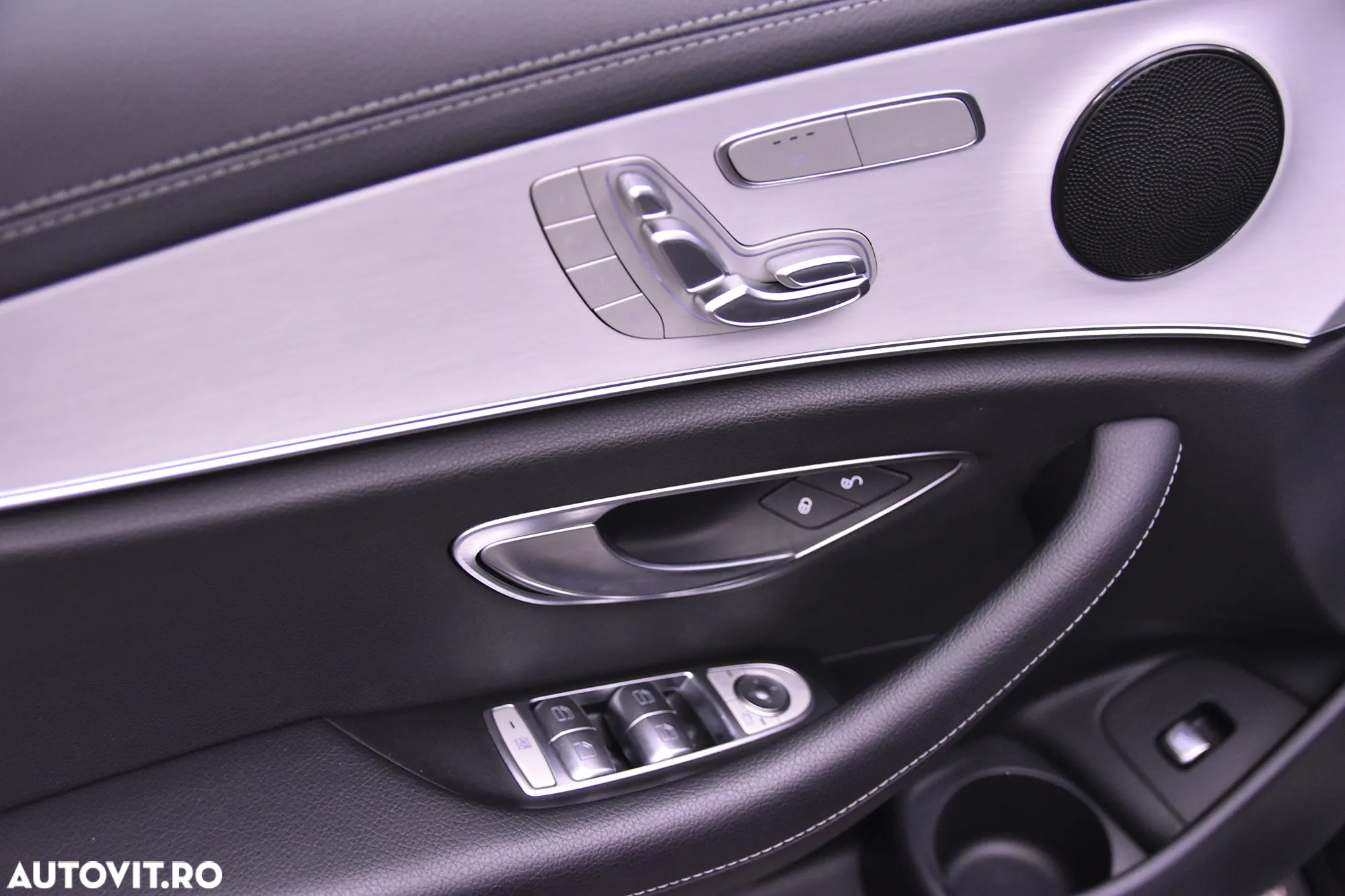Mercedes-Benz E 200 Aut. - 14