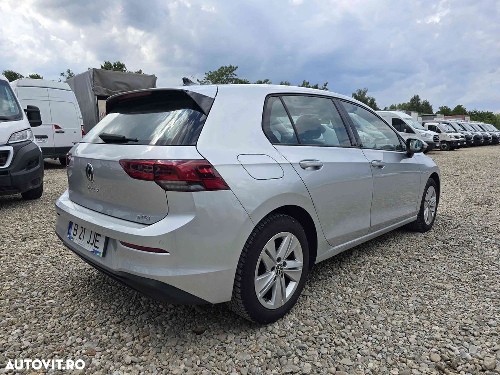 Volkswagen Golf - 4
