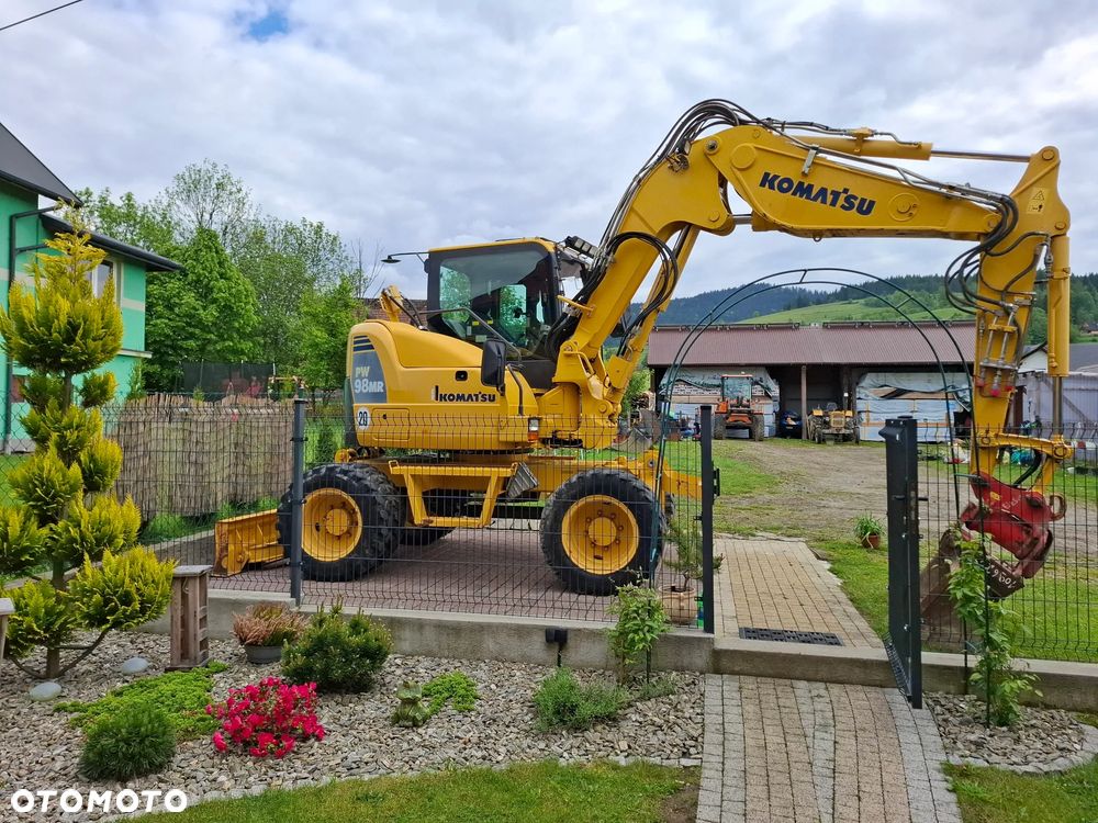 Komatsu PW98 MR-8 - 3