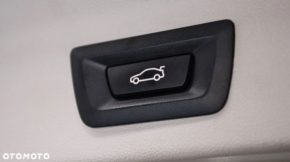 BMW X3 xDrive20i - 31