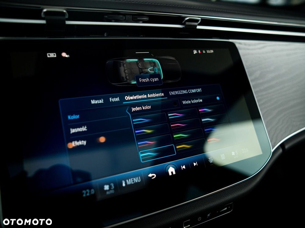 Mercedes-Benz Klasa E - 23