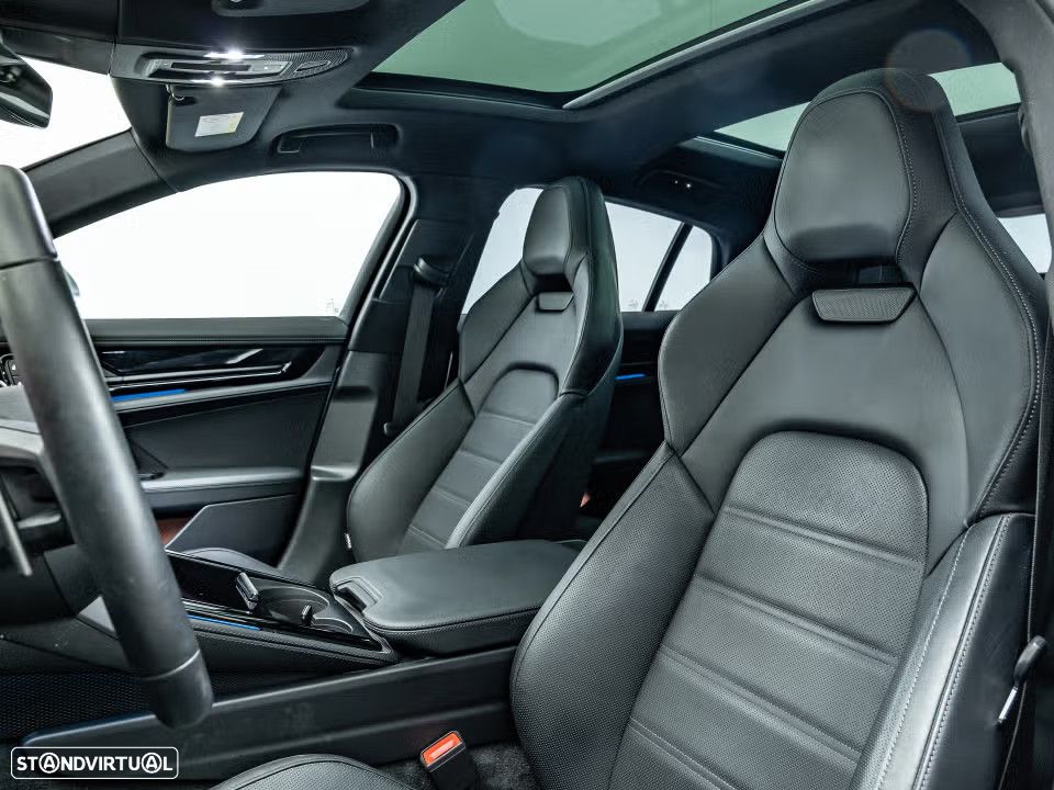 Porsche Panamera 4 E-Hybrid - 13