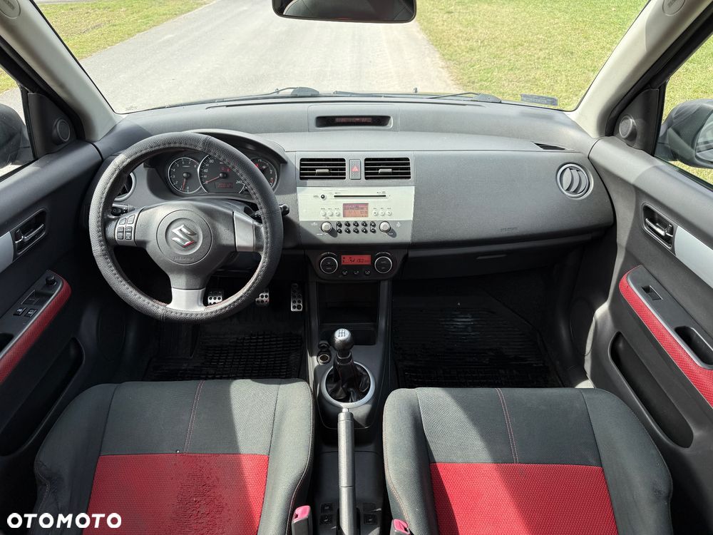 Suzuki Swift 1.6 Sport - 12