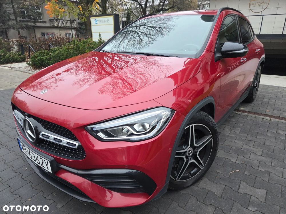 Mercedes-Benz GLA 250 AMG Line - 3