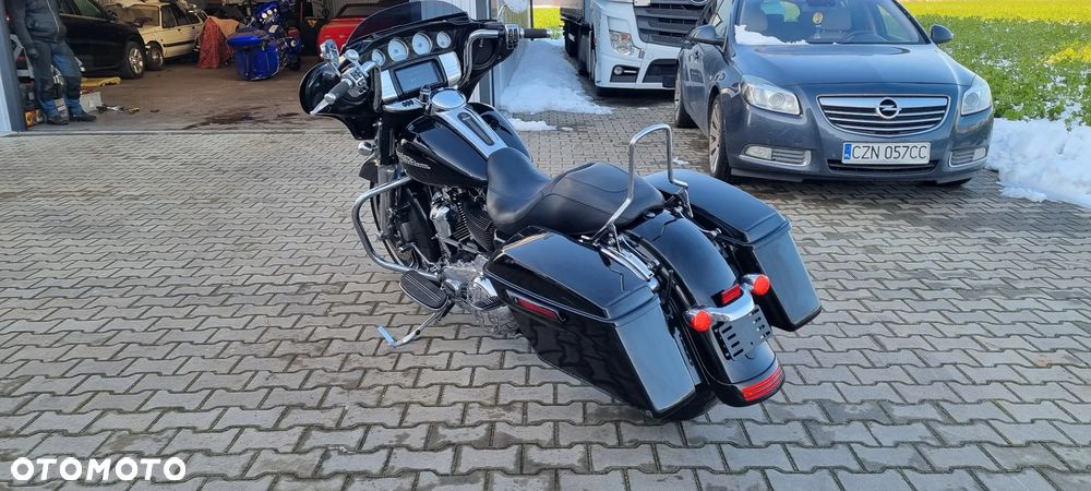 Harley-Davidson FLHXS Special - 4