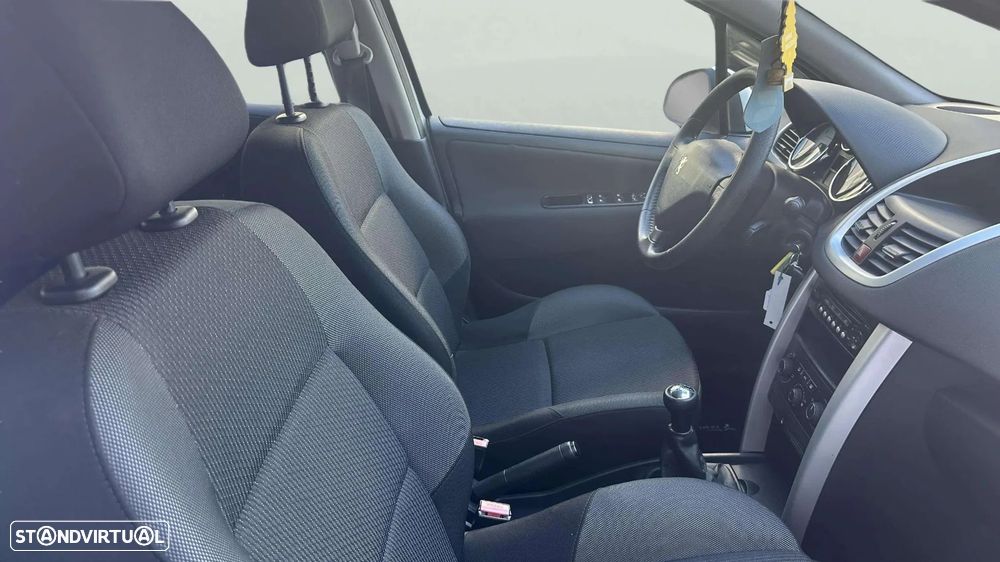 Peugeot 207 1.4 HDi Sport - 12