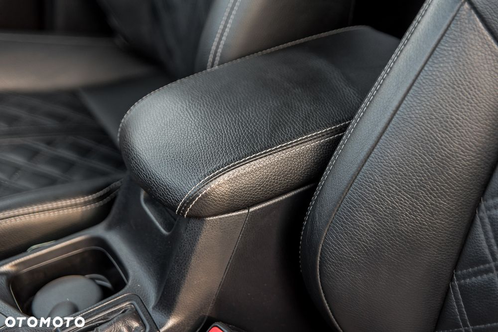 Toyota RAV4 2.0 D-4D Premium 4x2 - 21