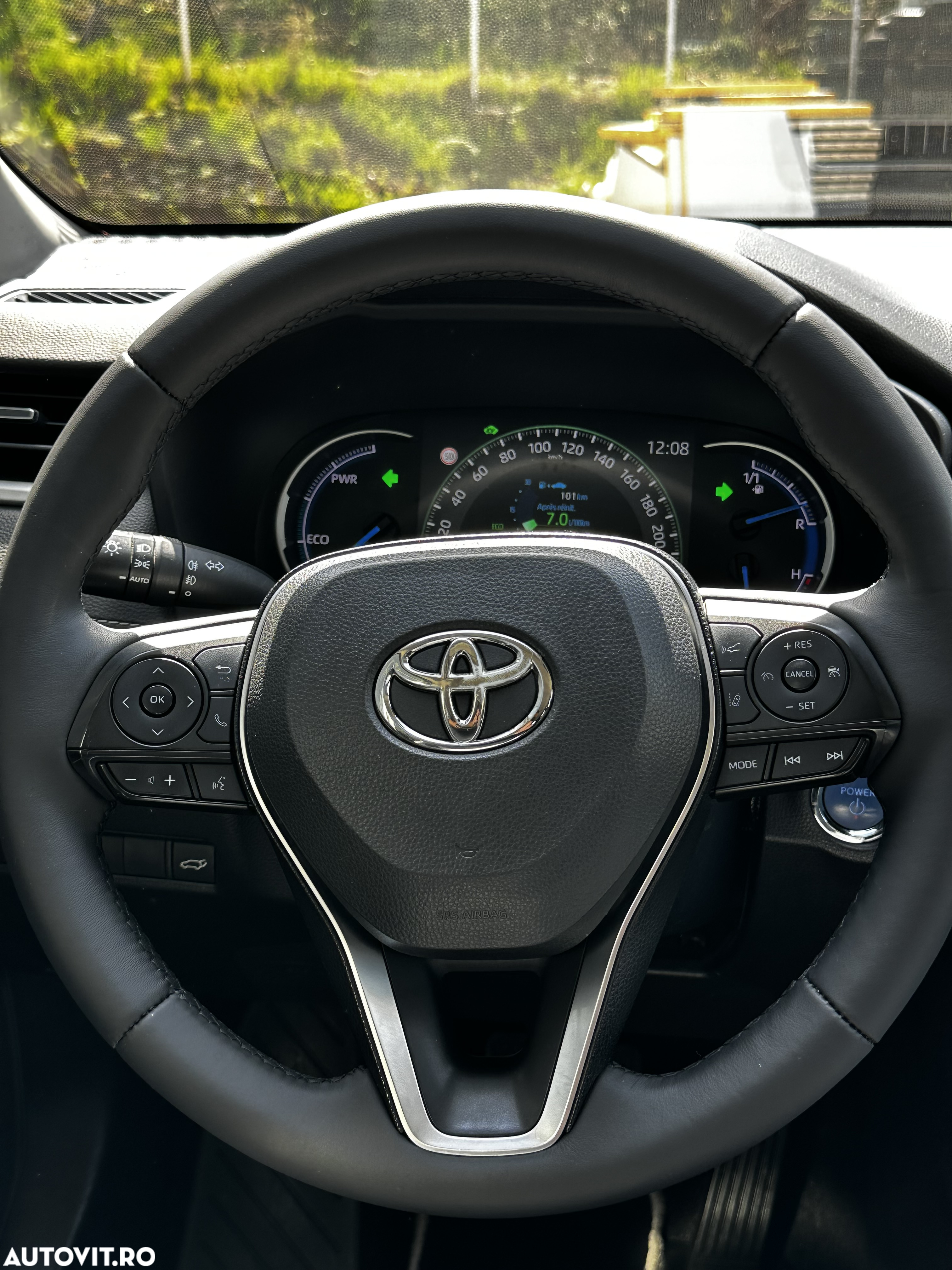 Toyota RAV4 - 7