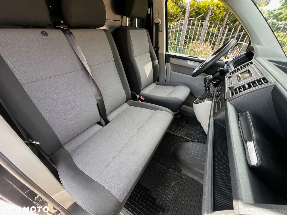 Volkswagen Transporter T6 - 22