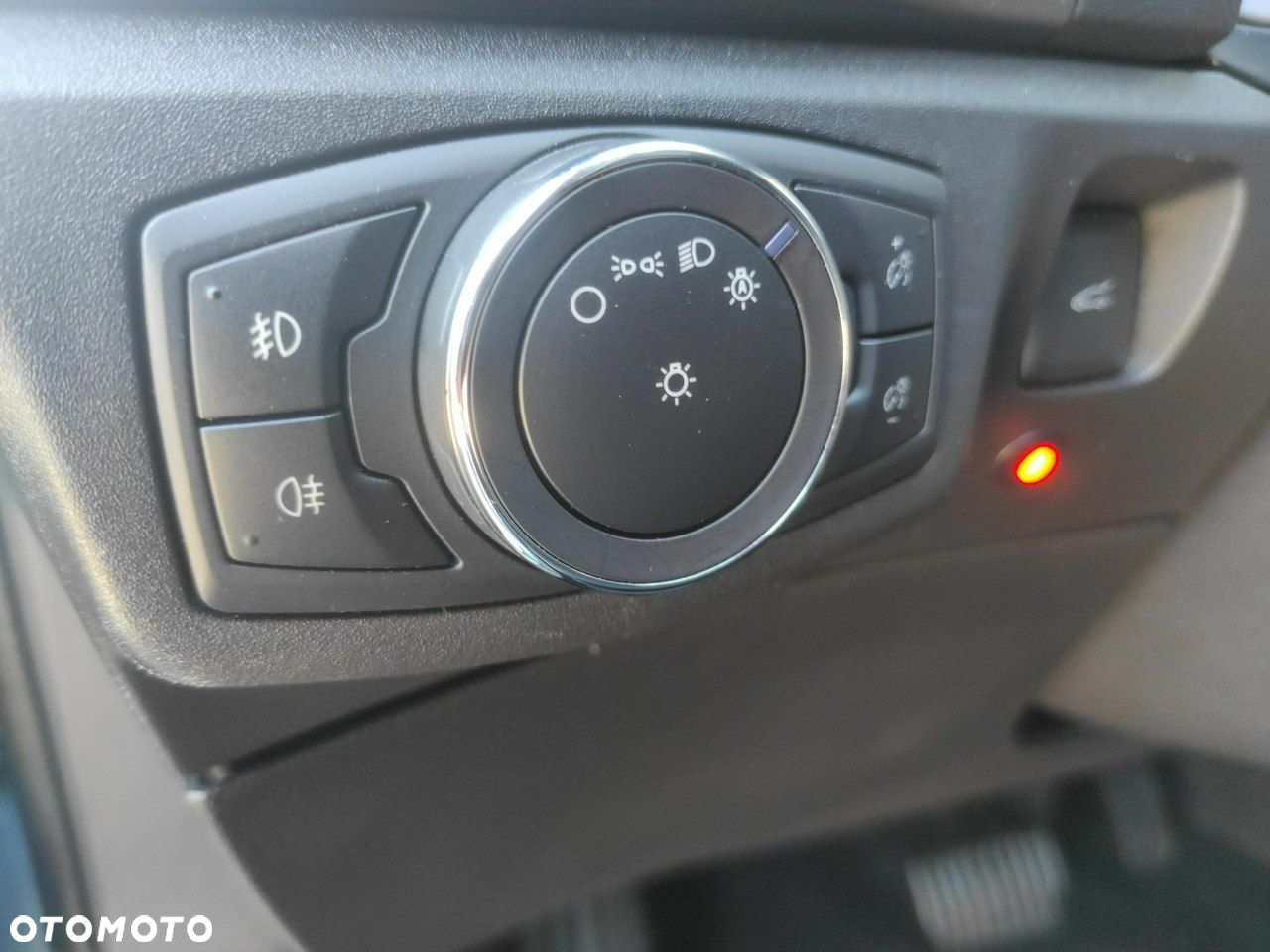 Ford Mondeo - 11