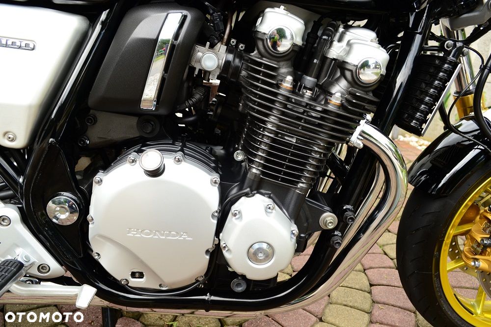 Honda CB - 18