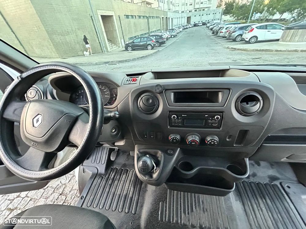 Renault Master - 13