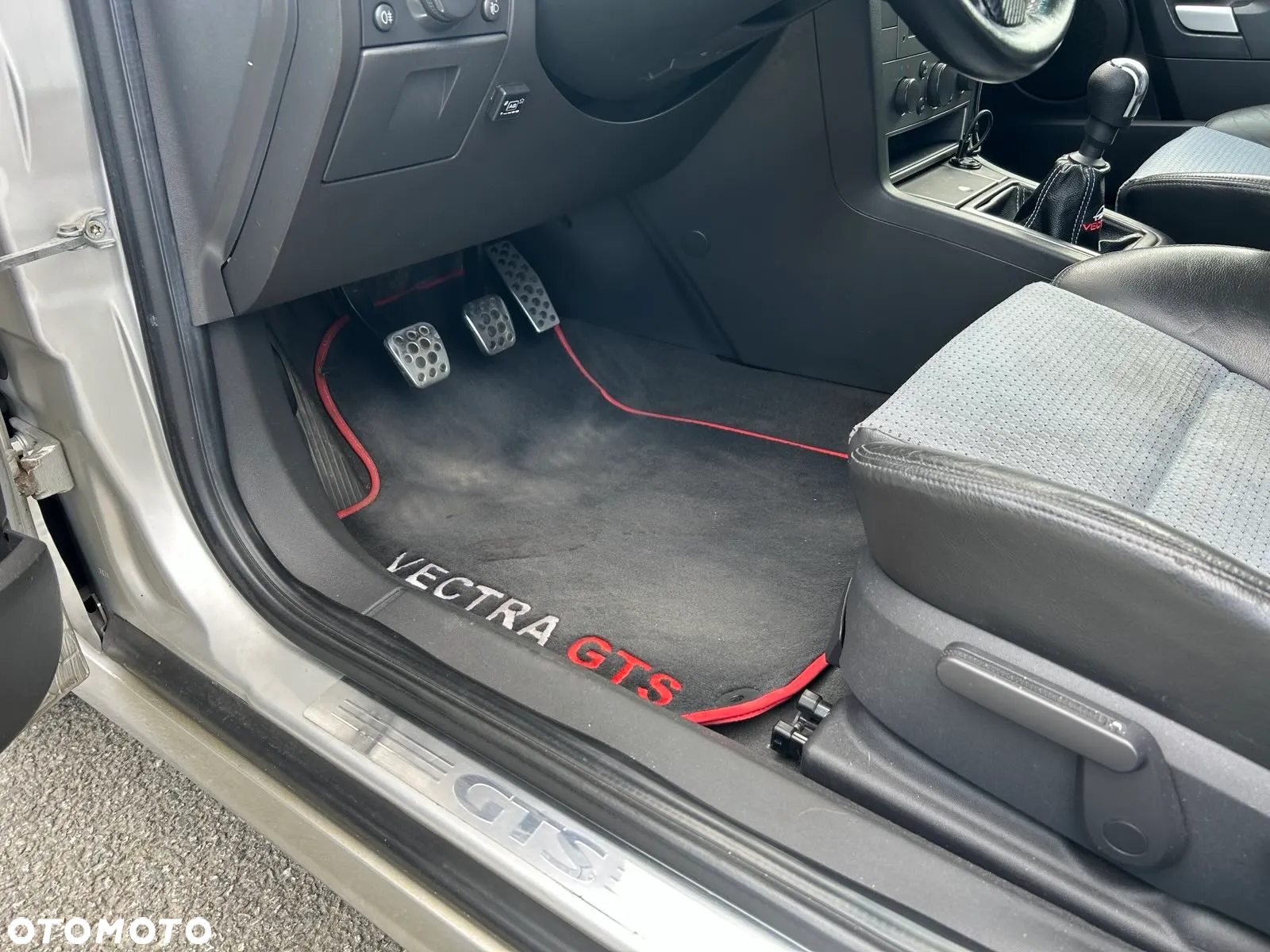 Opel Vectra 3.2 V6 - 12