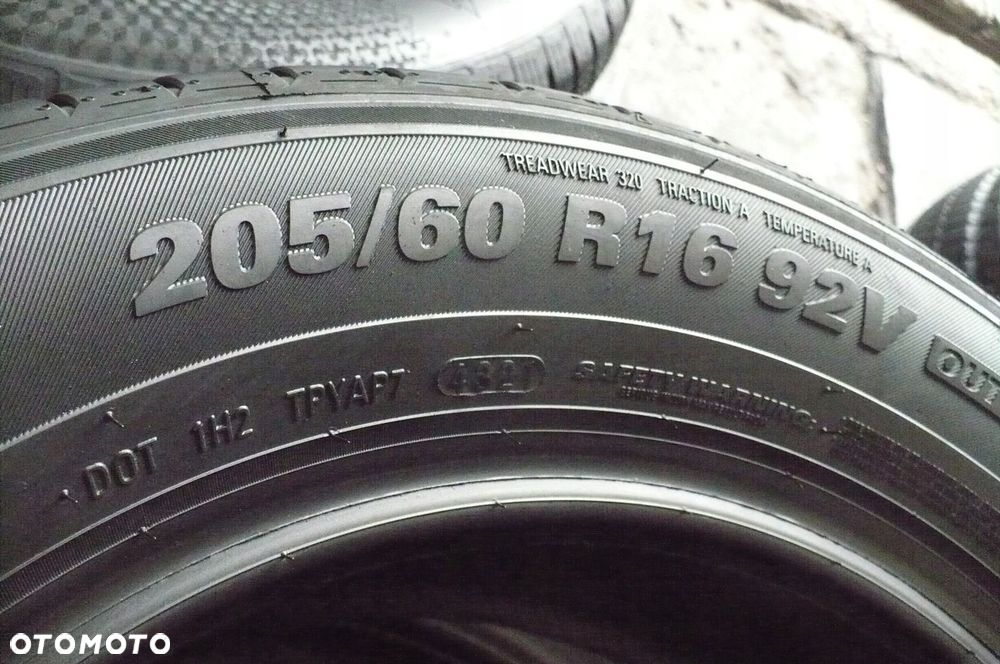 2x KUMHO Ecsta PS71 205/60R16 6,8mm 2021 - 3