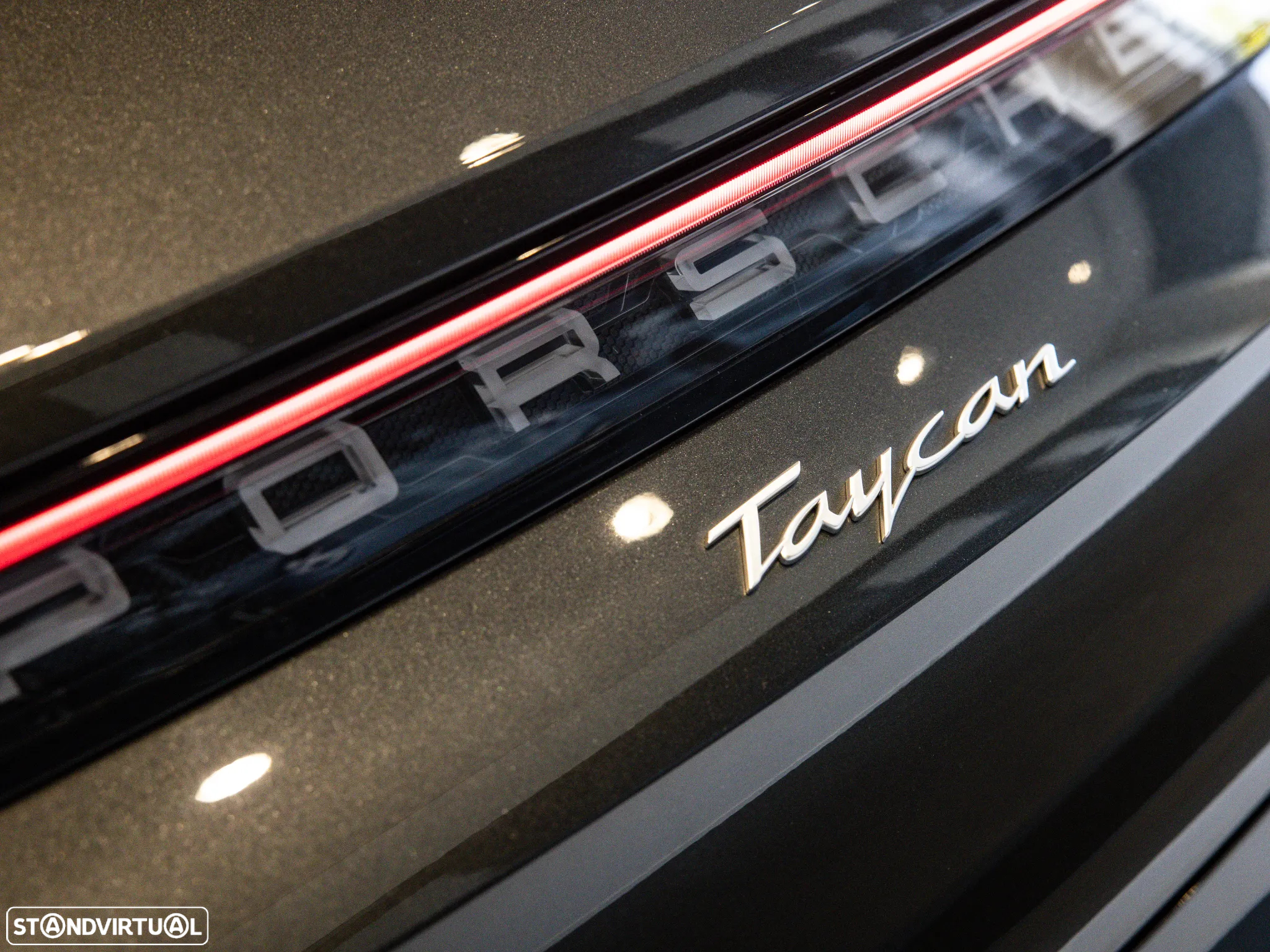 Porsche Taycan Sport Turismo bateria Performance Plus - 12