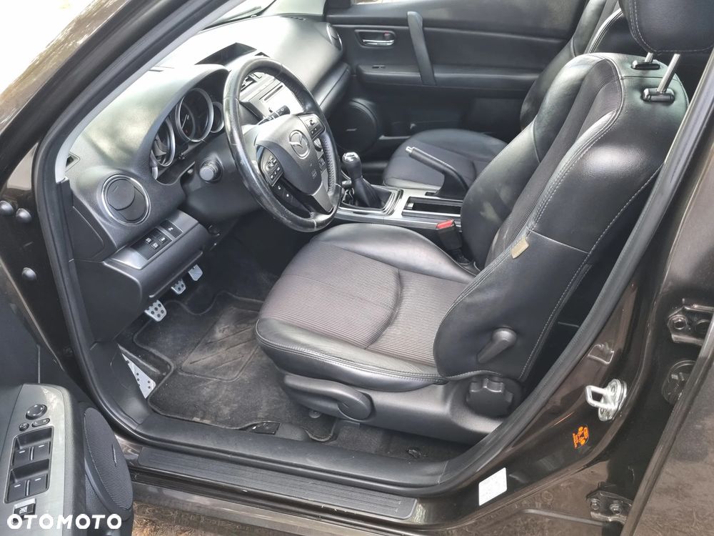 Mazda 6 - 8