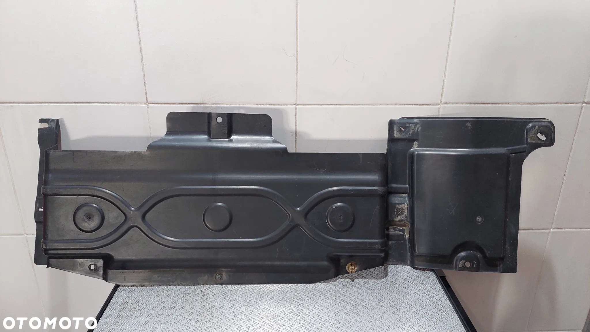 OSŁONA DOLNA PODWOZIA VW T5 2,5 TDI R2008 NR 7H0825193A - 3