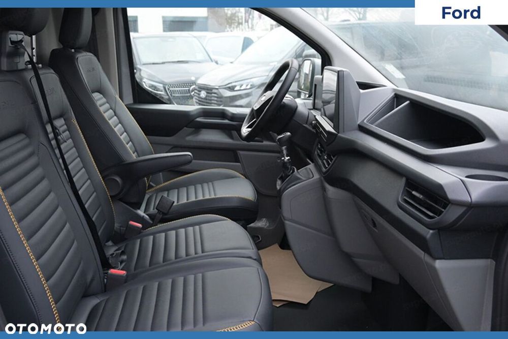 Ford Transit Custom 320 L2H1 Trail 2.0 150KM - 10