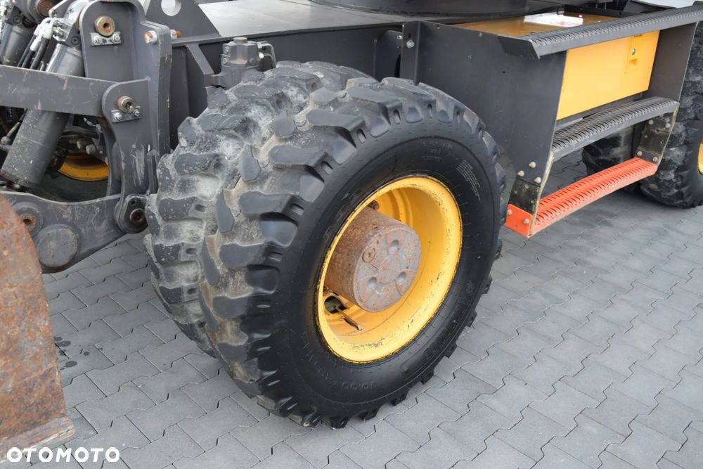 Volvo EWR150E / 6400 MTH / KOPARKA KOŁOWA / KABINA / KLIMATYTZACJA / SPYCH / STABILIZATORY / DODATKOWY OSPRZĘT / 3 ŁYŻKI / SPROWADZONA - 9