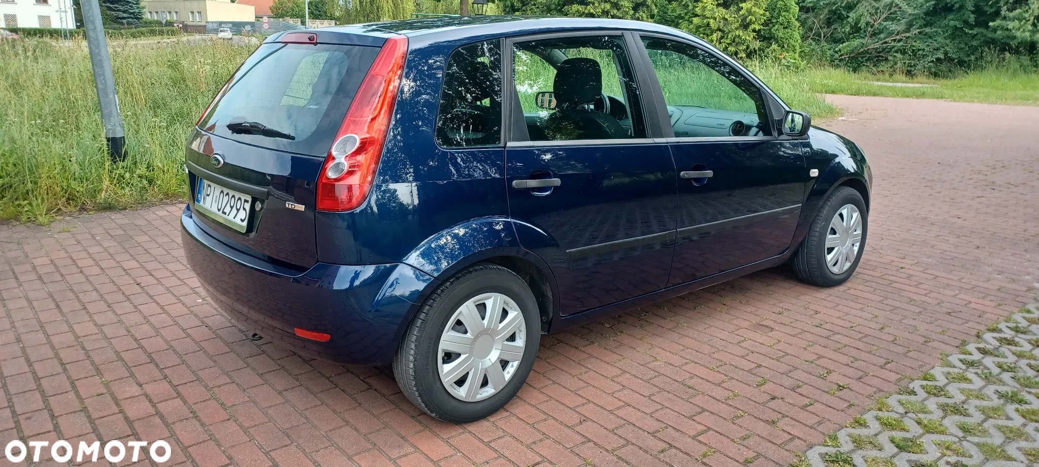 Ford Fiesta 1.4 TDCi Ambiente - 6