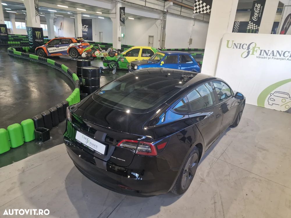 Tesla Model 3 Langstreckenbatterie Allradantrieb Dual Motor - 9