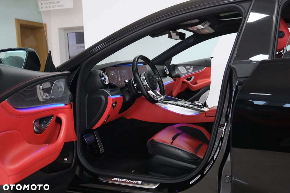 Mercedes-Benz AMG GT 63 4Matic+ Speedshift MCT 9G - 21