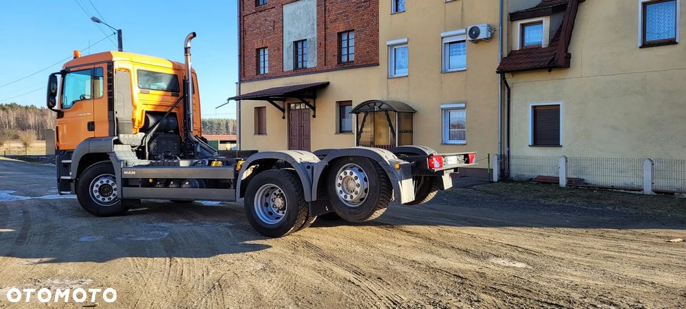 MAN TGS 2011r KRÓTKI ROZSTAW 390cm 3-y OSIOWY rama do zabudowy DMC 26t BECZKA ASENIZACJA - 9